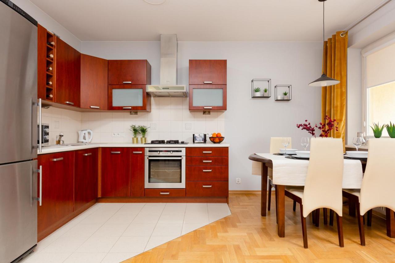 Mokotow Apartment Bluszczanska By Noclegi Renters Warszawa Eksteriør bilde