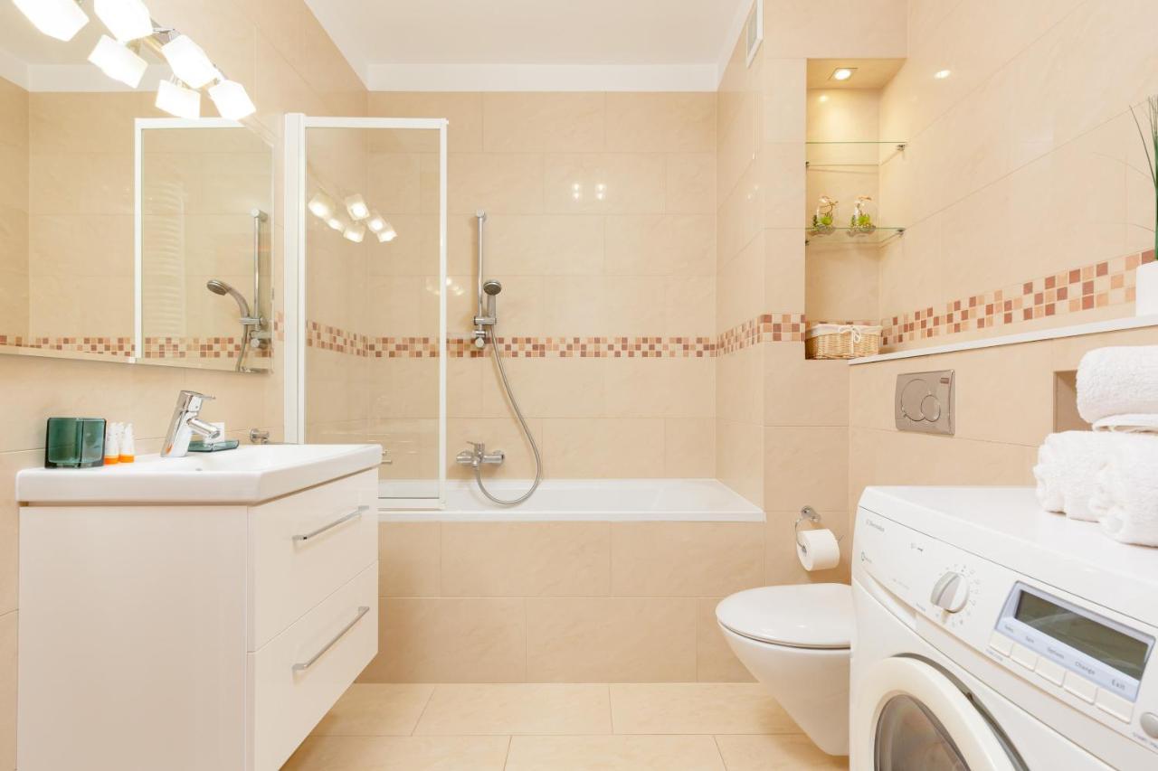 Mokotow Apartment Bluszczanska By Noclegi Renters Warszawa Eksteriør bilde