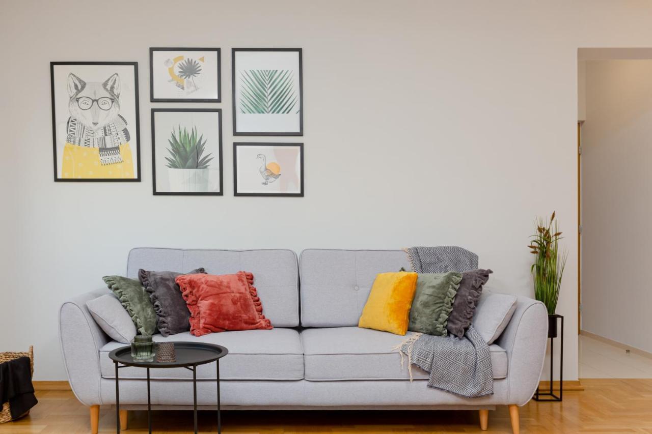 Mokotow Apartment Bluszczanska By Noclegi Renters Warszawa Eksteriør bilde